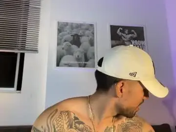Chaturbate Best live sex cam show of myke_esthetic