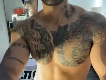 Chaturbate Watch Live Sex Cams of myke_esthetic