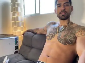 Chaturbate Best live sex cam show of myke_esthetic