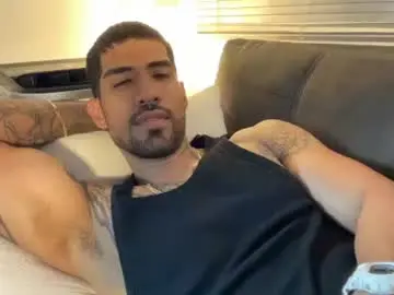 Chaturbate Live Porn of myke_esthetic