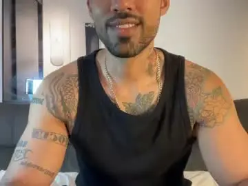 Chaturbate Live Porn of myke_esthetic