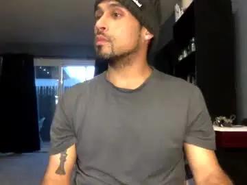 Chaturbate Live Sex Cam of ryansrarities93