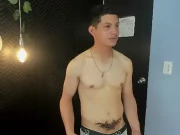 Chaturbate Live Sex Cam of azer_prince