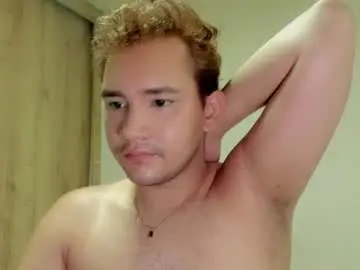 Chaturbate Live Sex Cam of justin_taylorrrr