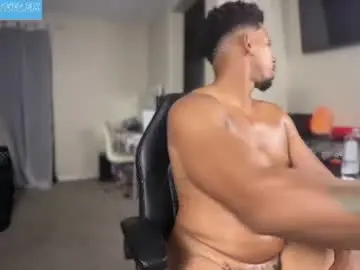 Chaturbate Best live sex cam show of 10inch_gymjunky