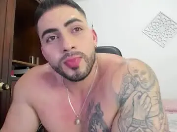 Chaturbate Live Porn of frank_foxx1