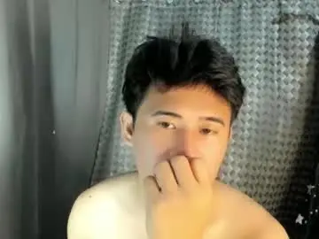 Chaturbate Nude Webcam of jamesthebigcockxxx