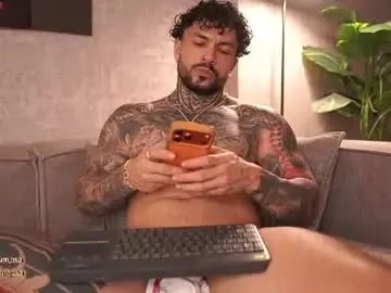 Chaturbate Live Porn of mariano_costa