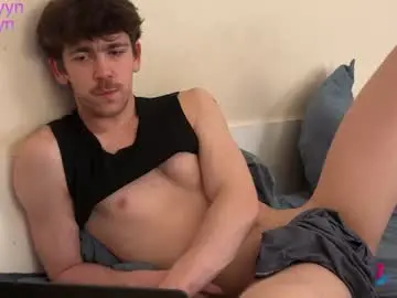 Chaturbate Best live sex cam show of luca_syn