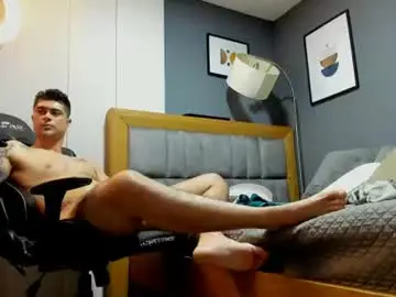 Chaturbate Sex Chat of adam_clarke