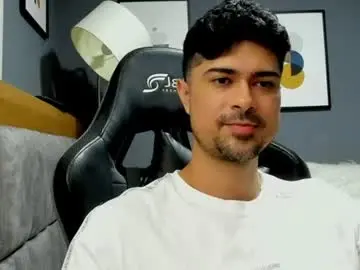 Chaturbate Watch Live Sex Cams of adam_clarke
