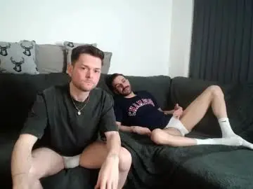 Chaturbate Live Sex Cam of twotwinkhusbands