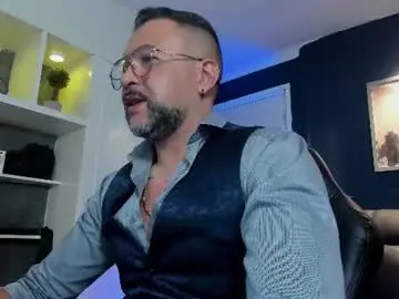 Chaturbate Adult Webcams of mrfrank_tattoo