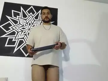 Chaturbate Live Sex Cam of _christopher_dennis_