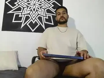 Chaturbate Live Sex of _christopher_dennis_