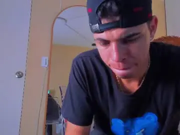 Chaturbate Adult Video Chat of benjamin_more