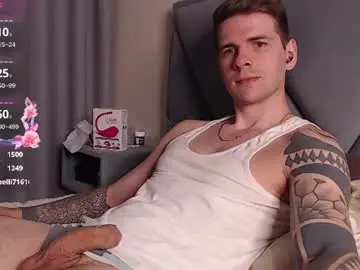 Chaturbate Best live sex cam show of mr_longboy
