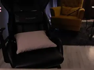 Chaturbate Live Sex Cam of joni_joni18