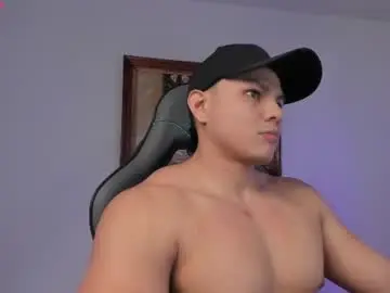 Chaturbate Watch Live Sex Cams of roy__constance