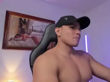 Chaturbate Nude Webcam of roy__constance