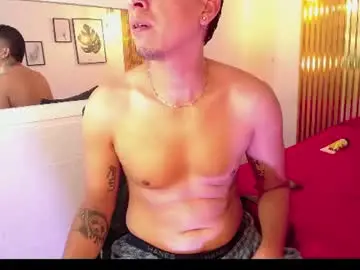 Chaturbate Watch Live Sex Cams of dereck_smithh