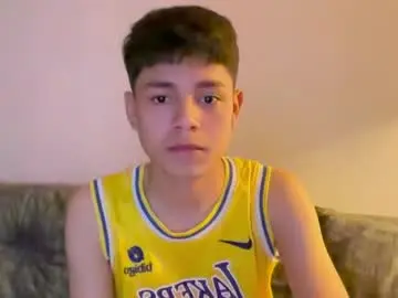 Chaturbate Live Porn of andy_belier