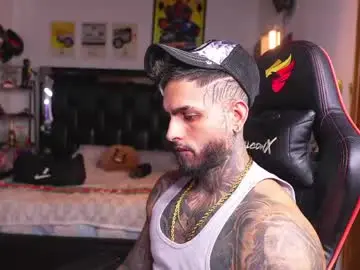 Chaturbate Sex Chat of logan_hugh8
