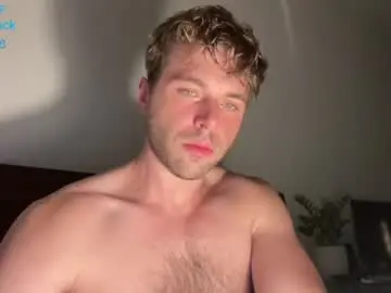 Chaturbate Live Sex of hot8pack01