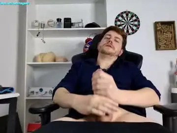 Chaturbate Free Porn Cam of aaronlegend