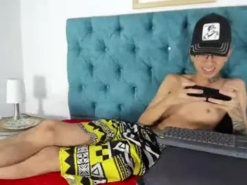 Chaturbate Free Live Porn of asher_lux