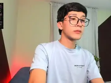 Chaturbate Best Webcam of guy_veryhot1