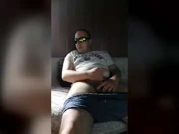 Chaturbate Watch Live Sex Cams of cumshotmaster11