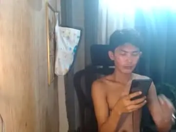 Chaturbate Sex Cam of asianhotbigcock