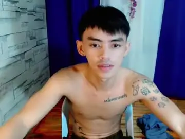 Chaturbate Watch Live Sex Cams of urhunky_boy