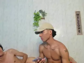 Chaturbate Live Sex Cam of dady_show69