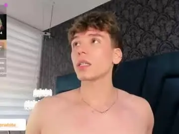 Chaturbate Nude Webcam of femboy_max