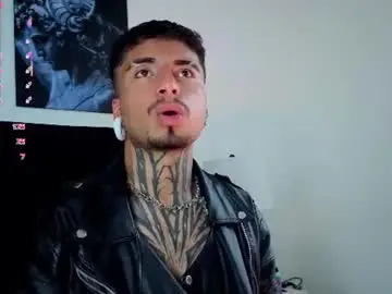 Chaturbate Adult Webcam of bastian66_