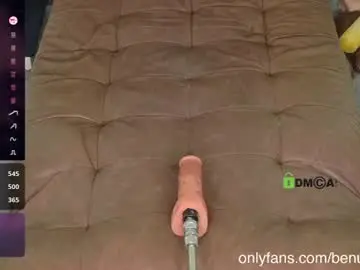 Chaturbate Best live sex cam show of heyhotty1