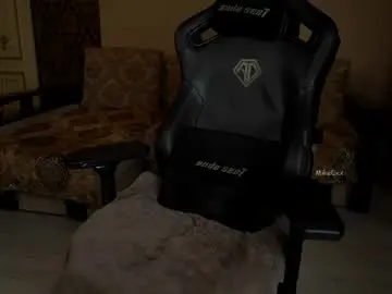 Chaturbate Live Sex Cam of mike0xx