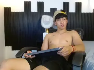 Chaturbate Sex Chat of ren_storm