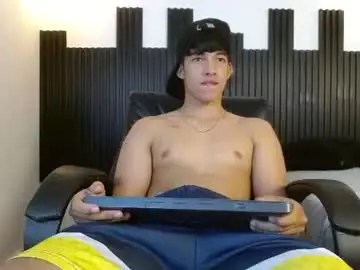 Chaturbate Adult Webcam of ren_storm