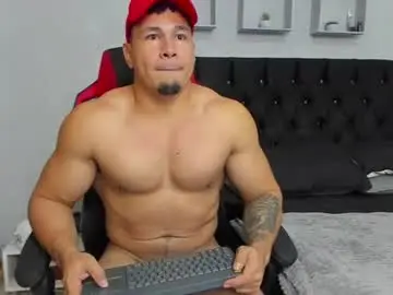Chaturbate Best live sex cam show of tyler_hank1