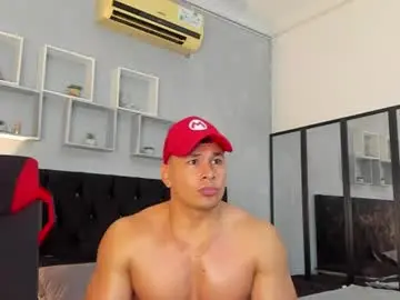 Chaturbate Best live sex cam show of tyler_hank1