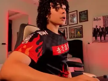 Chaturbate Sex Cam of ian_versace