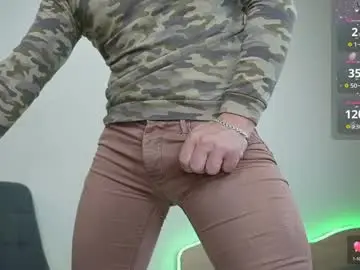 Chaturbate Nude Webcam of alexandrblatenn