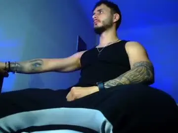 Chaturbate Adult Webcams of xandercagex