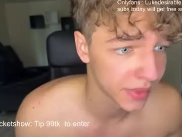 Chaturbate Nude Webcam of lukedesirable