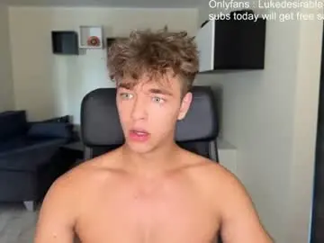 Chaturbate Best live sex cam show of lukedesirable