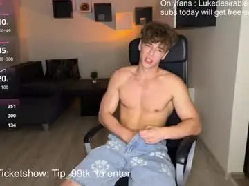 Chaturbate Live Porn of lukedesirable