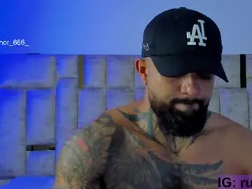 Chaturbate Free Porn Cam of connor_666